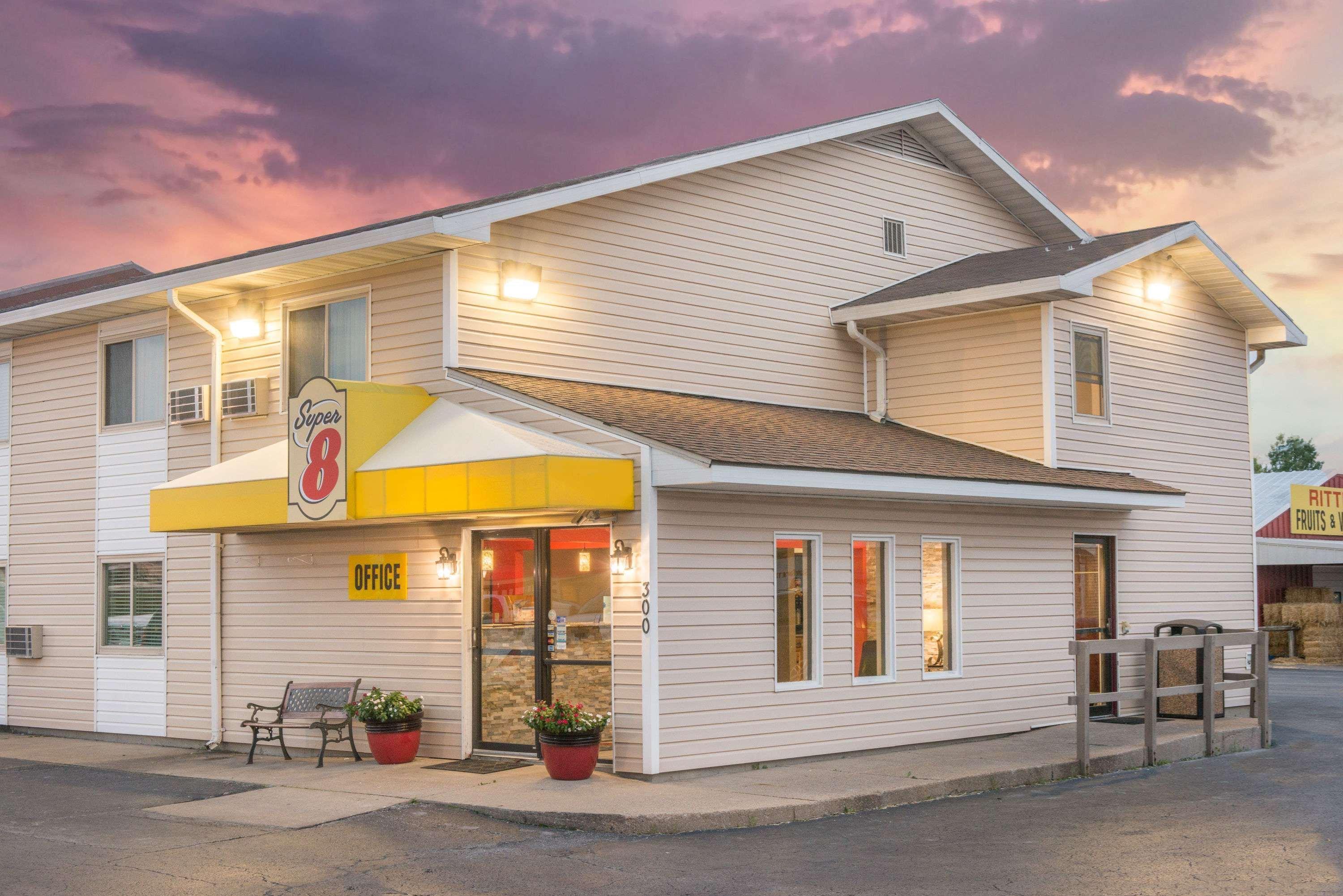 Super 8 By Wyndham Moberly Mo Motel Exterior foto